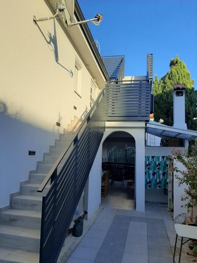 H&F Apartmani Vir Exteriör bild