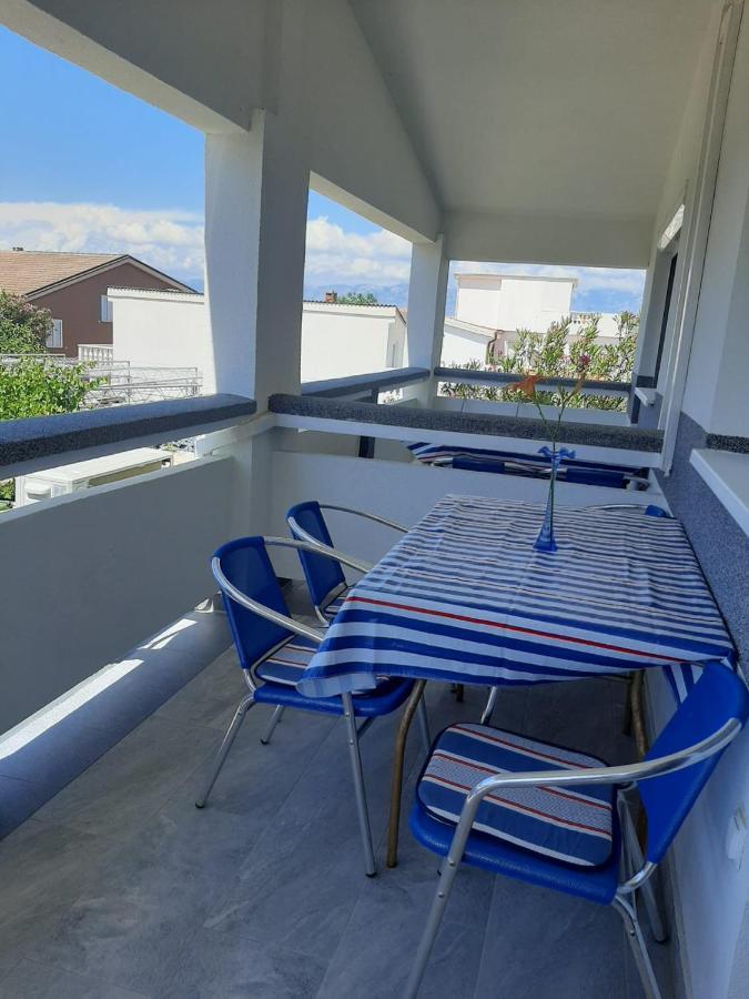 H&F Apartmani Vir Exteriör bild